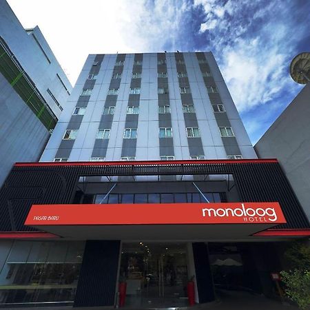 Monoloog Hotel Bekasi Kültér fotó