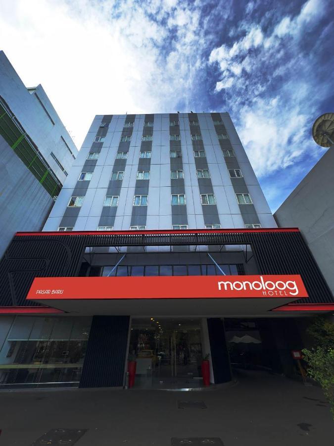 Monoloog Hotel Bekasi Kültér fotó