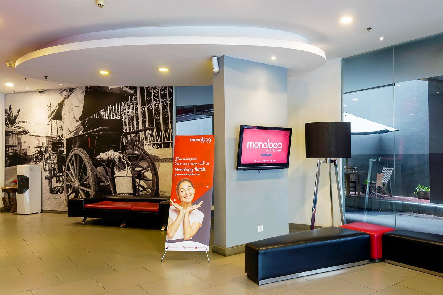Monoloog Hotel Bekasi Kültér fotó