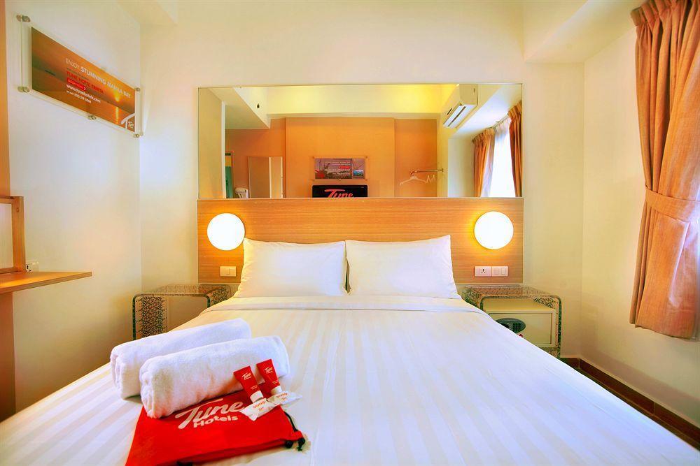Monoloog Hotel Bekasi Kültér fotó