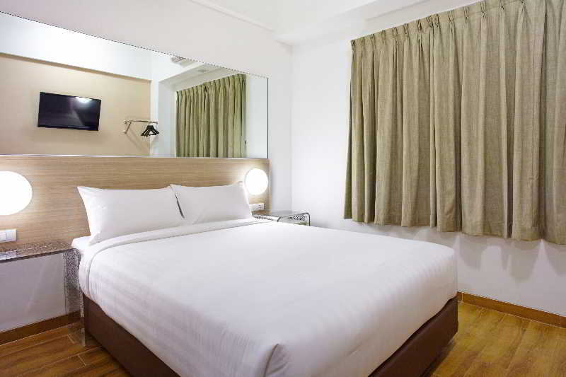 Monoloog Hotel Bekasi Kültér fotó