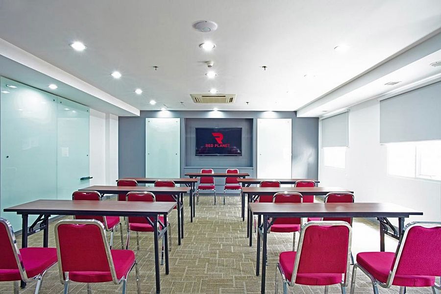 Monoloog Hotel Bekasi Kültér fotó